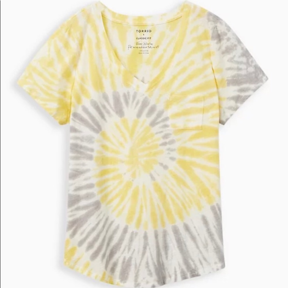 Women’s Torrid yellow tie dye top 10/12 NWT